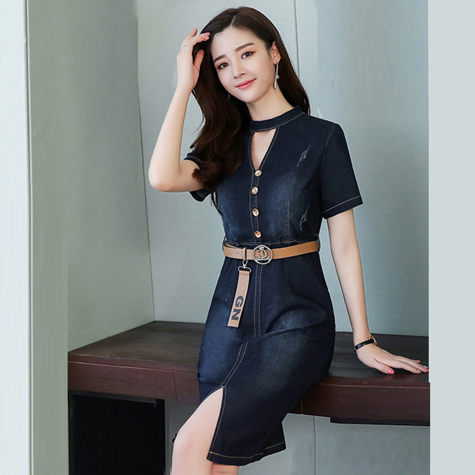 ĐẦM JEAN BODY KHOÉT CỔ ĐÍNH NÚT
